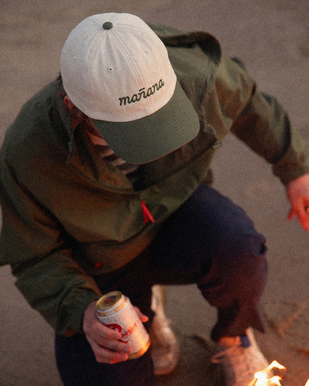 Logo Six Panel